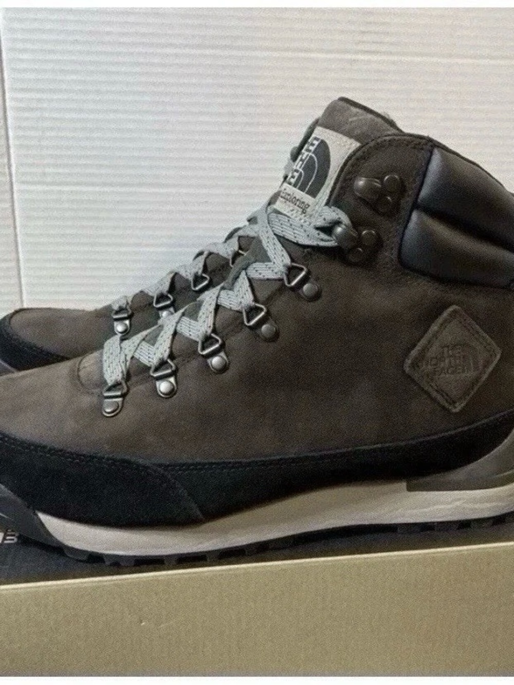 The North Face Back To Berkeley IV Waterproof Hiking Boots Snow Winter 14 NWT!